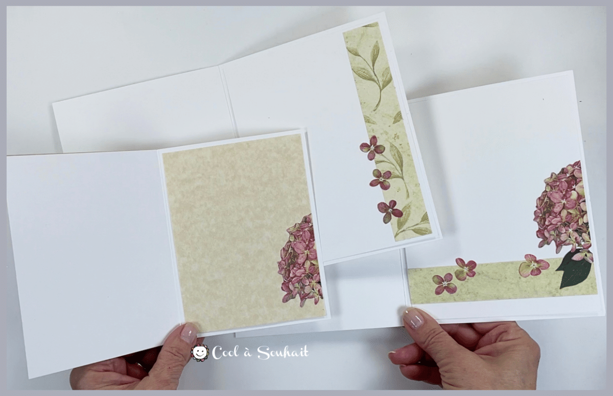 L'intérieur décoré de cartes de voeux.